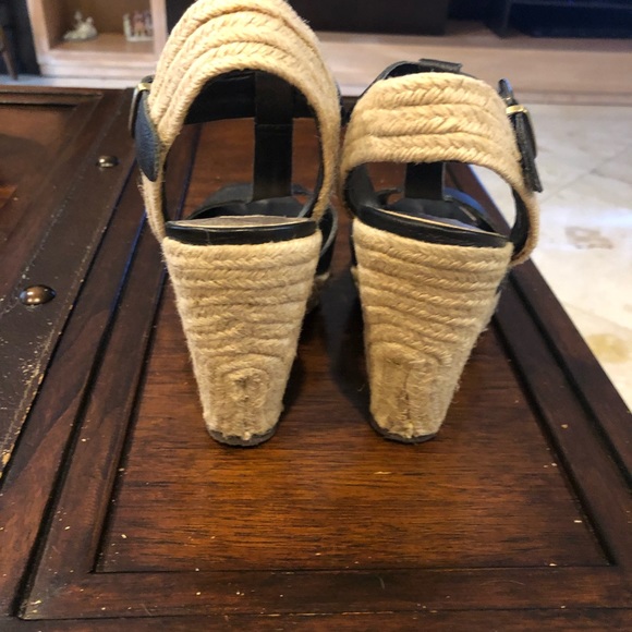 Sandals - Picture 3 of 5